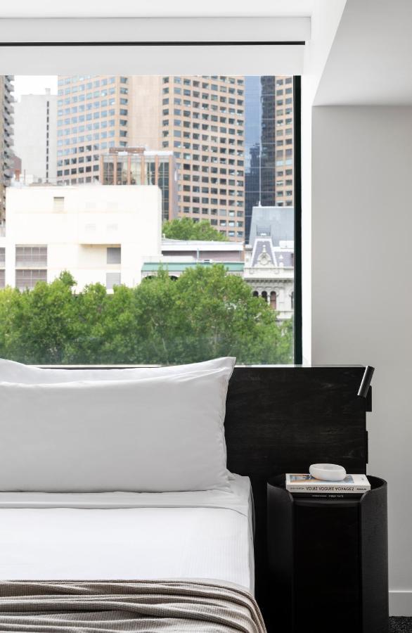 Lancemore Crossley St. Melbourne City Exterior foto A room at the hotel