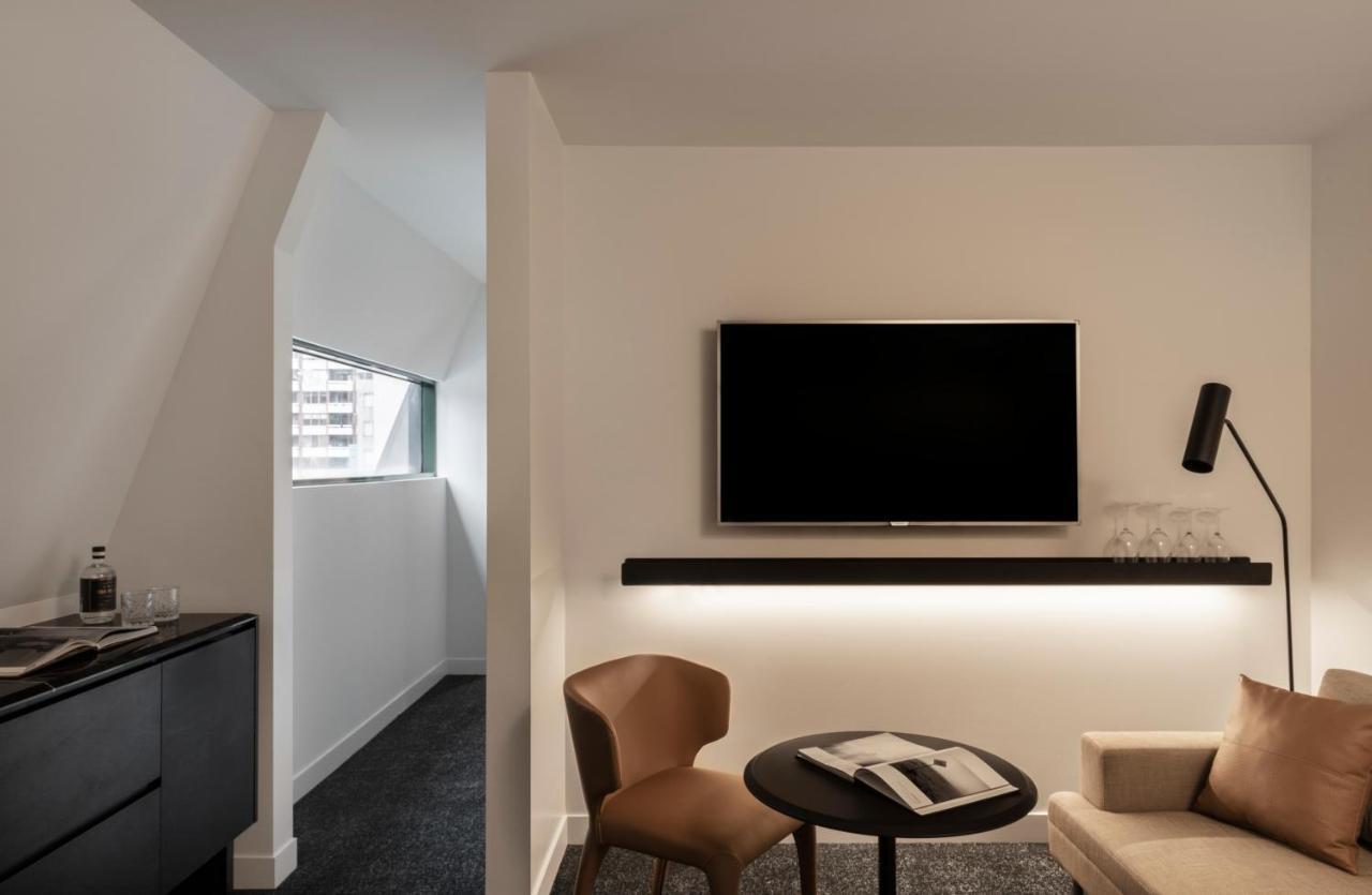 Lancemore Crossley St. Melbourne City Exterior foto A room at the hotel